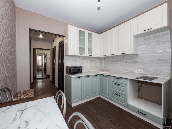 
  Продается 2-комн. квартира, 58.2 м², Плющихинская ул, д. 2
. Фото 5.