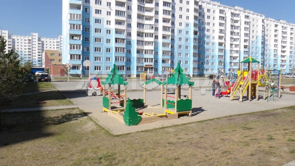 
  Продается 2-комн. квартира, 55.7 м², Титова ул, д. 236/1
. Фото 6.