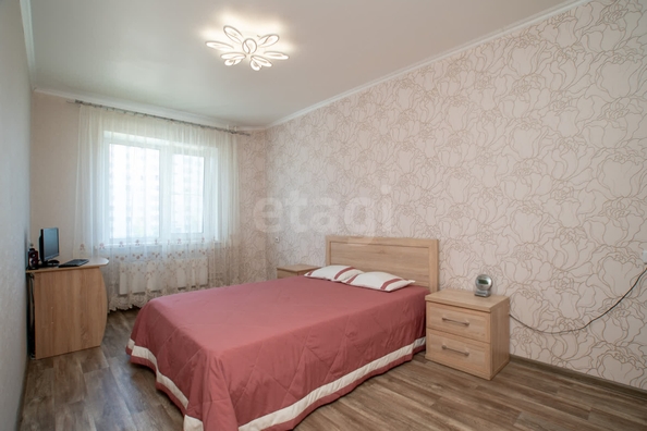 
  Продается 2-комн. квартира, 52.1 м², Титова ул, д. 236/2
. Фото 2.