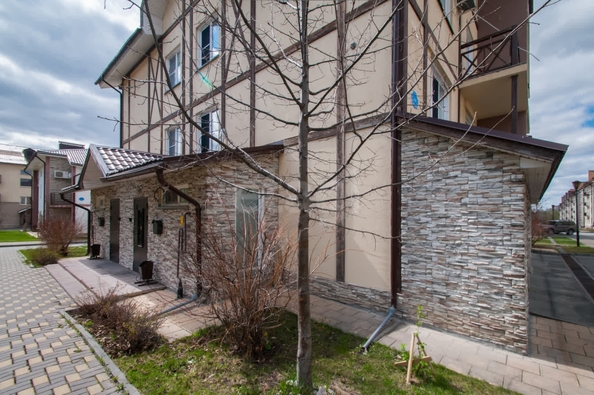 
  Продается 4-комн. квартира, 160.3 м², Кирова ул, д. 350
. Фото 29.
