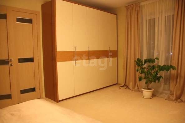 
  Продается 4-комн. квартира, 138.8 м², Шевченко ул, д. 15
. Фото 9.