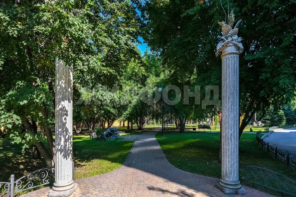 
  Продается 3-комн. квартира, 127.3 м², Богдана Хмельницкого ул, д. 11/3
. Фото 39.