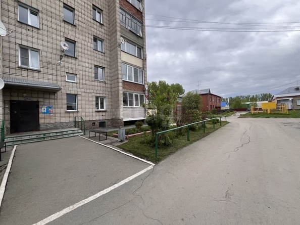 
  Продается 2-комн. квартира, 49.6 м², 2-й кв-л, д. 8
. Фото 32.