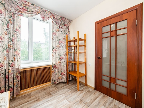 
  Продается 3-комн. квартира, 55.5 м², Красный пр-кт, д. 74
. Фото 21.
