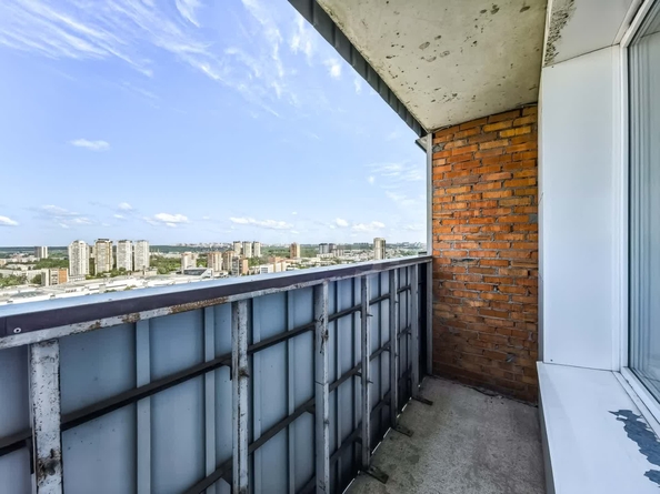 
  Продается 2-комн. квартира, 67 м², Танковая ул, д. 36
. Фото 10.