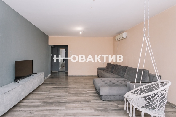 
  Продается 2-комн. квартира, 56.3 м², Татьяны Снежиной ул, д. 43/1
. Фото 2.