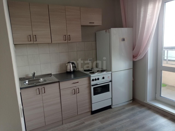 
  Сдается 1-комн. квартира, 41 м², Красный пр-кт, д. 327
. Фото 3.