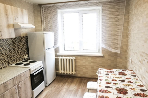 
  Сдается 2-комн. квартира, 53 м², В. Высоцкого ул, д. 15
. Фото 1.