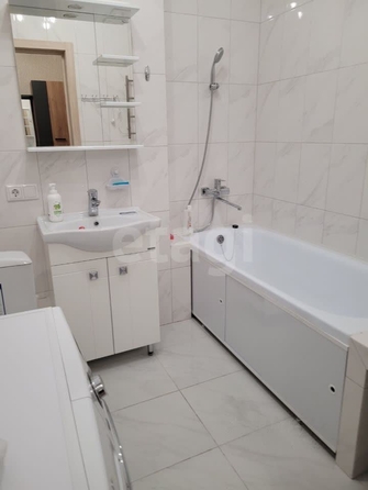 
  Сдается 1-комн. квартира, 45 м², Дмитрия Шамшурина ул, д. 29
. Фото 6.