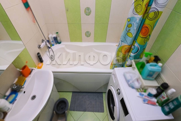 
  Продается 2-комн. квартира, 59.2 м², Петухова ул, д. 156
. Фото 8.