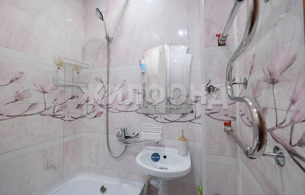 
  Продается 2-комн. квартира, 43.8 м², Невельского ул, д. 63
. Фото 10.