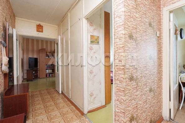 
  Продается 3-комн. квартира, 60 м², Бориса Богаткова ул, д. 194/4
. Фото 6.