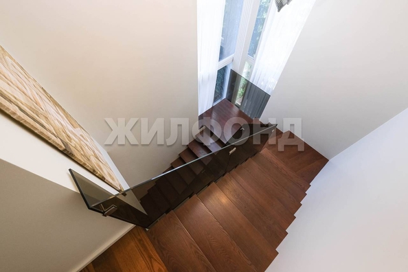 
  Продается 4-комн. квартира, 224.3 м², Кедровая ул, д. 43/4
. Фото 38.