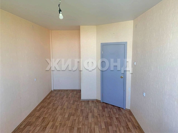 
  Продается 1-комн. квартира, 32.9 м², Дмитрия Шмонина ул, д. 10
. Фото 2.