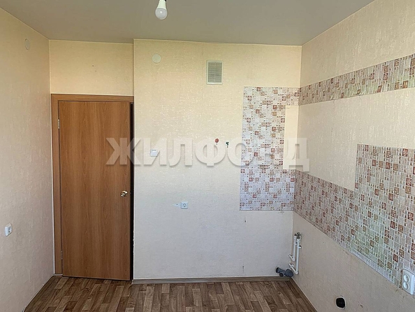 
  Продается 1-комн. квартира, 32.9 м², Дмитрия Шмонина ул, д. 10
. Фото 4.