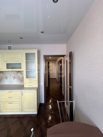 
  Сдается 2-комн. квартира, 60 м², Семьи Шамшиных ул, д. 90/5
. Фото 4.