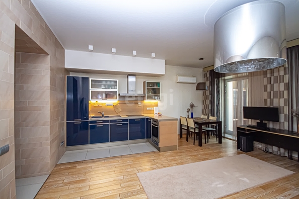 
  Сдается 2-комн. квартира, 98 м², Кирова ул, д. 108/1
. Фото 11.