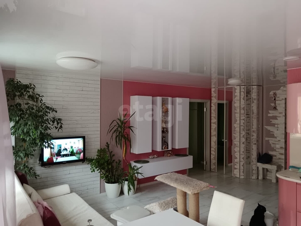 
  Продается 2-комн. квартира, 43 м², Кубовая ул, д. 96
. Фото 9.