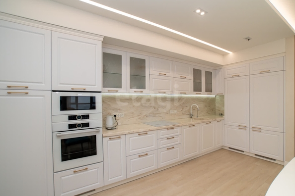 
  Сдается  квартира, 145 м², Немировича-Данченко ул, д. 144/3
. Фото 6.