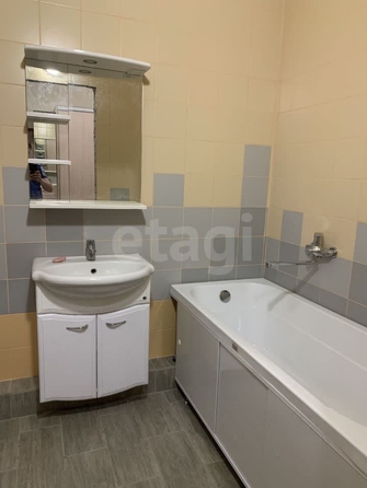 
  Сдается 1-комн. квартира, 28 м², Райсовета пл, д. 14
. Фото 6.