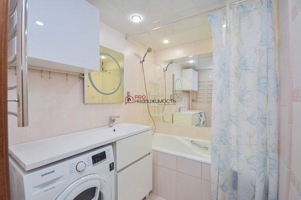 
  Продается 3-комн. квартира, 77.3 м², Кирова ул, д. 108
. Фото 10.