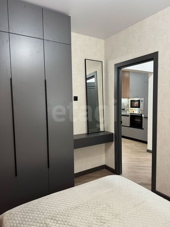 
  Продается 1-комн. квартира, 37.9 м², Связистов ул, д. 13/2
. Фото 3.