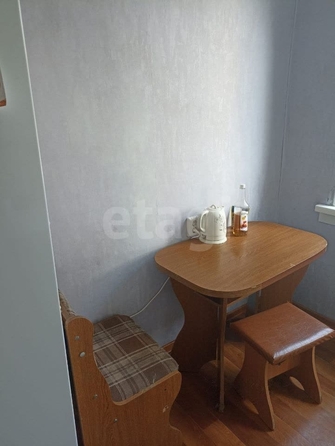 
  Продается 2-комн. квартира, 43.4 м², Полякова ул, д. 1
. Фото 6.