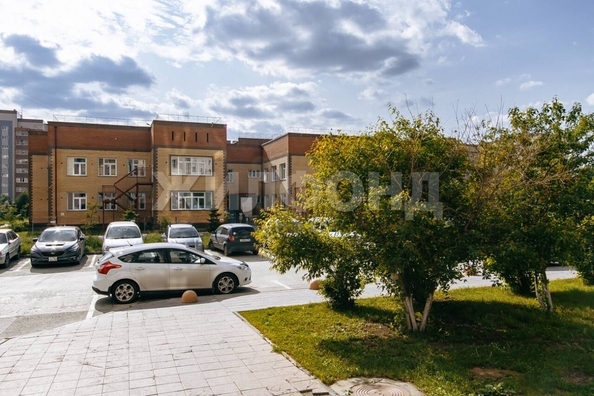 
  Продается 2-комн. квартира, 66.9 м², Восточная ул, д. 115
. Фото 19.