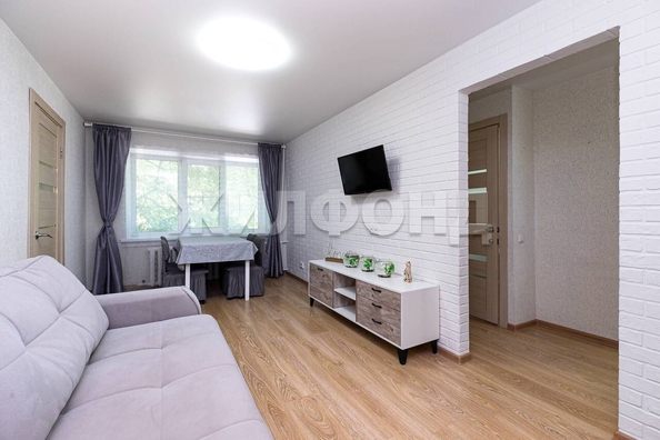 
  Продается 2-комн. квартира, 42.1 м², Богдана Хмельницкого ул, д. 11/2
. Фото 5.
