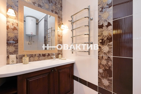 
  Продается 3-комн. квартира, 221.8 м², Красный пр-кт, д. 153А
. Фото 16.