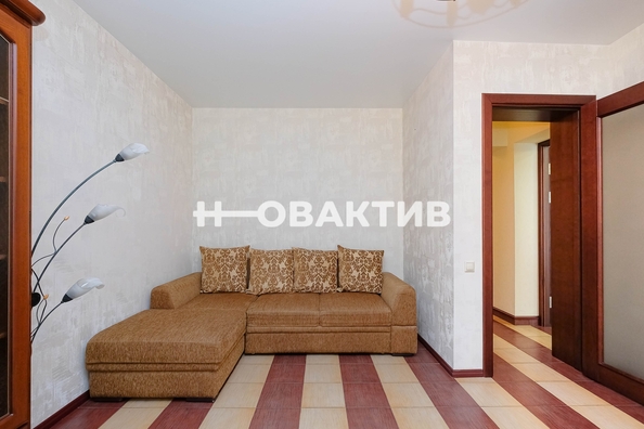 
  Продается 3-комн. квартира, 221.8 м², Красный пр-кт, д. 153А
. Фото 26.