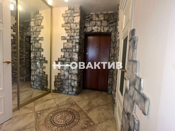 
  Продается 1-комн. квартира, 39.7 м², Военная ул, д. 9/2
. Фото 13.