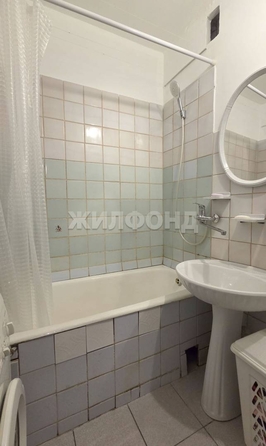 
  Продается 2-комн. квартира, 53.8 м², Демакова ул, д. 16
. Фото 9.
