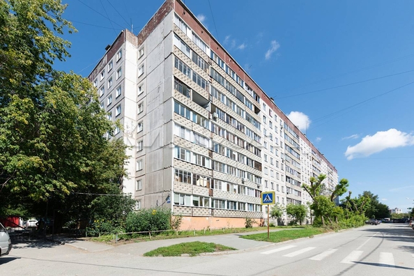 
  Продается 2-комн. квартира, 43.2 м², Дуси Ковальчук ул, д. 14
. Фото 3.