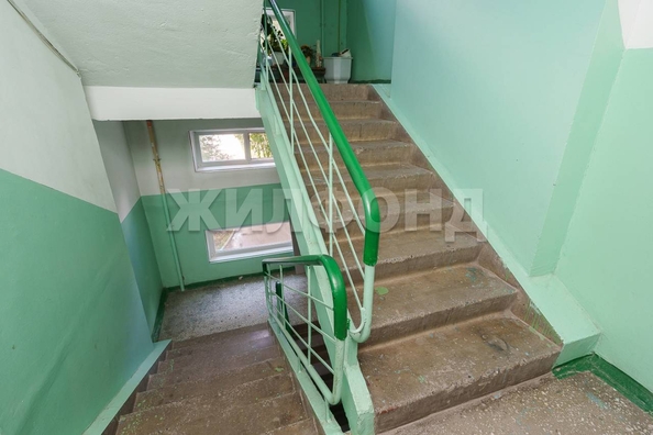 
  Продается 3-комн. квартира, 59.8 м², Полтавская ул, д. 45
. Фото 15.