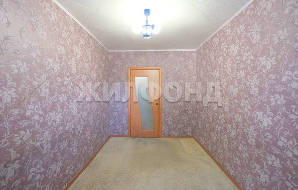 
  Продается 3-комн. квартира, 56 м², Большевистская ул, д. 155
. Фото 7.