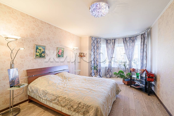 
  Продается 4-комн. квартира, 124.3 м², Вертковская ул, д. 42
. Фото 21.