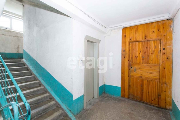 
  Продается 3-комн. квартира, 62 м², Адриена Лежена ул, д. 11
. Фото 11.