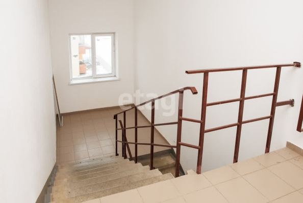 
  Продается 1-комн. квартира, 36.8 м², Октябрьская ул, д. 37
. Фото 8.