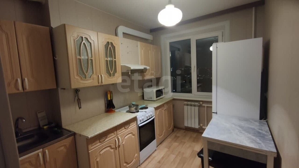 
  Сдается 2-комн. квартира, 43 м², Декабристов ул, д. 111
. Фото 1.