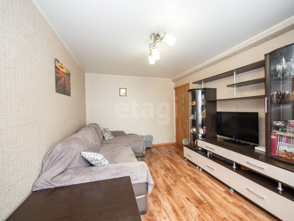 
  Продается 3-комн. квартира, 50.9 м², Кубовая ул, д. 91/1
. Фото 2.
