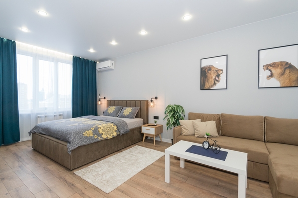 
  Сдается посуточно 1-комн. квартира, 40 м², Семьи Шамшиных ул, д. 12
. Фото 1.