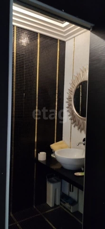 
  Продается 4-комн. квартира, 174 м², Орджоникидзе ул, д. 30
. Фото 4.