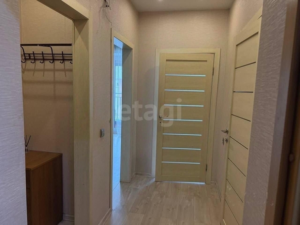 
  Продается 1-комн. квартира, 37.8 м², Декабристов ул, д. 41
. Фото 6.