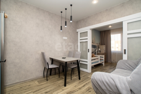 
  Продается 2-комн. квартира, 47.7 м², 3-й микрорайон, д. 14
. Фото 4.