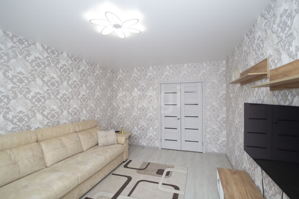 
  Продается 3-комн. квартира, 66.6 м², Тюленина ул, д. 15/1
. Фото 2.