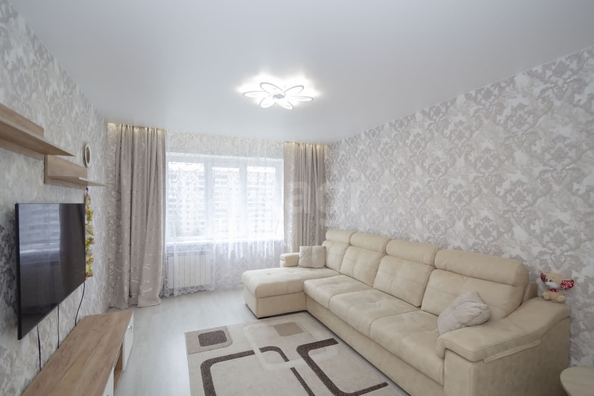 
  Продается 3-комн. квартира, 66.6 м², Тюленина ул, д. 15/1
. Фото 3.