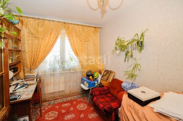 
  Продается 4-комн. квартира, 76.1 м², Оловозаводская ул, д. 1/2
. Фото 11.