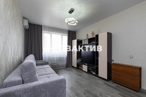 
  Продается 3-комн. квартира, 74 м², Дмитрия Шамшурина ул, д. 1
. Фото 4.