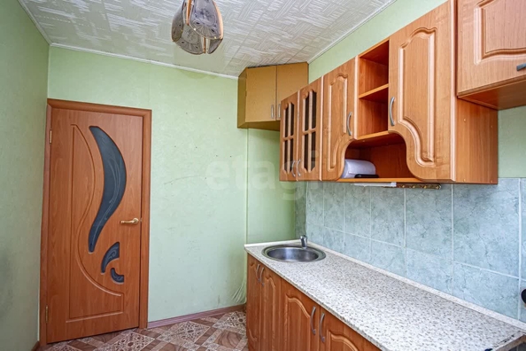 
  Продается 3-комн. квартира, 60 м², Бориса Богаткова ул, д. 194/3
. Фото 9.